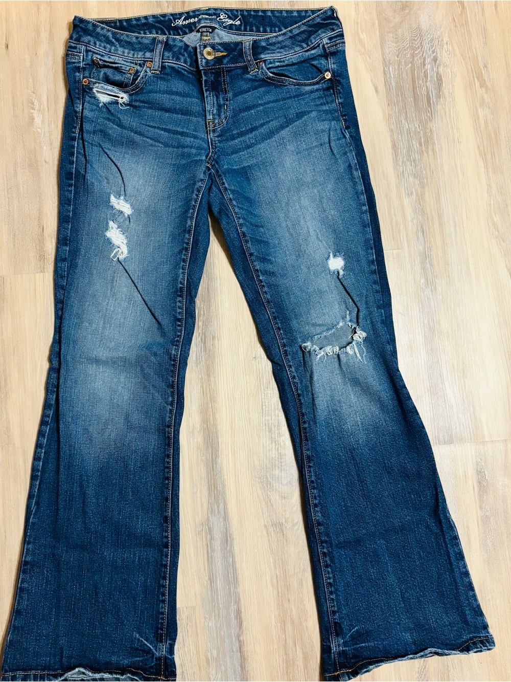 American Eagle Women’s Favorite Boyfriend Jeans size 10 Regular